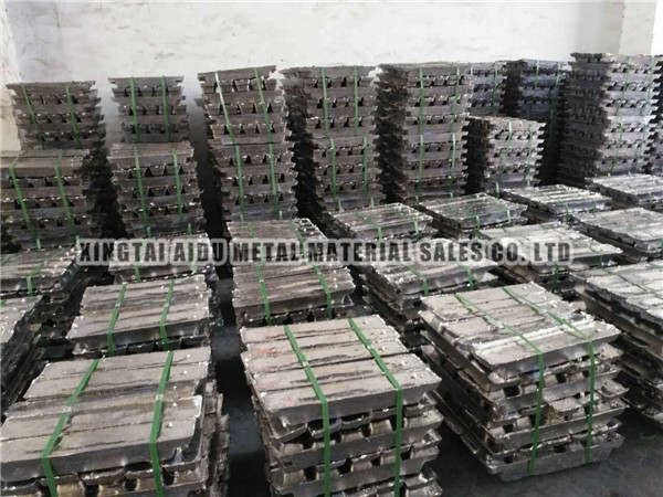 Lead ingot