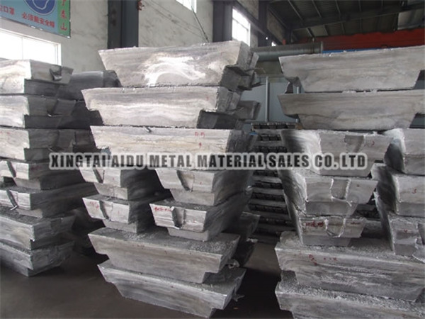 Lead ingot