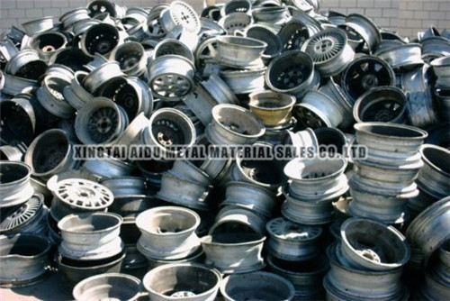 Scrap aluminum wheel