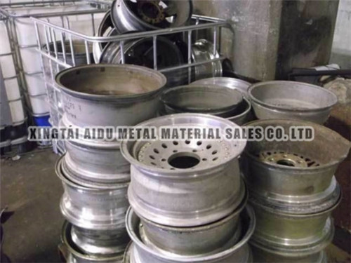 Scrap aluminum wheel
